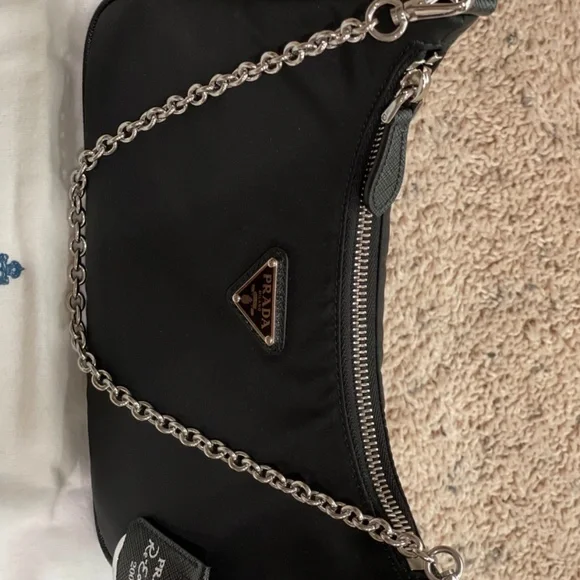 Prada Re-Edition 2005 Re-Nylon bag - Picture 3 of 4
